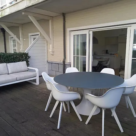 In For 6 Persons Apartamento Nieuwpoort